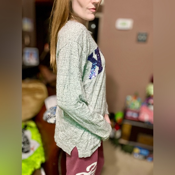 PINK Victoria's Secret Gray Long Sleeve Tee - Picture 4 of 7